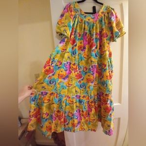 Flowy vintage floral maxi dress